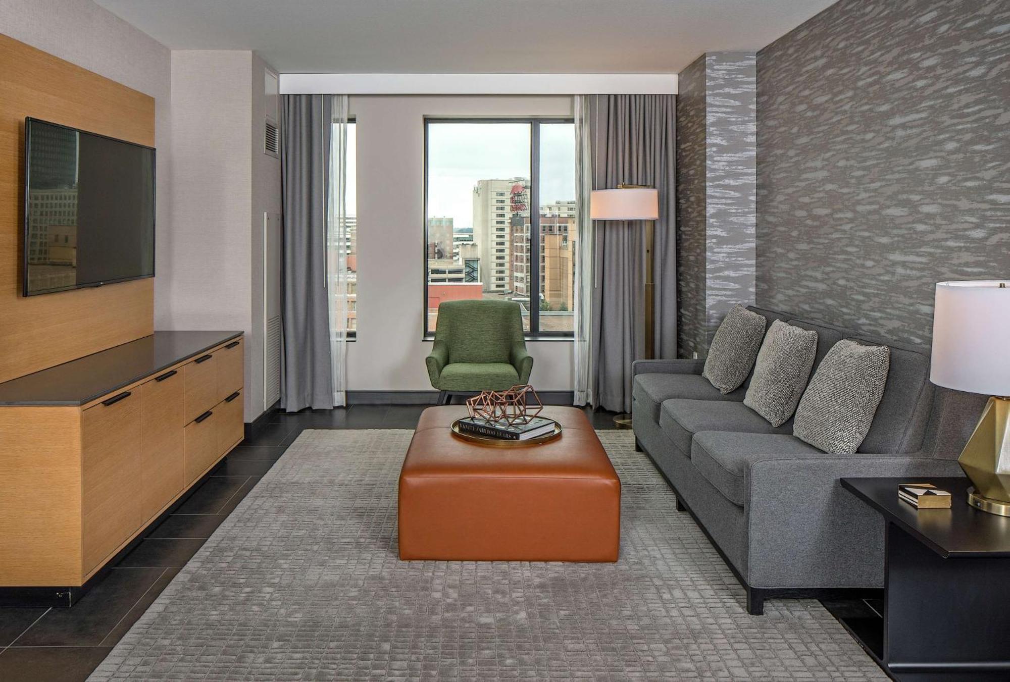 Hilton Downtown Hotel